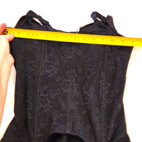 NWT Black Pushup Corset - "Boning" Supports Front & Back for Smooth Profile - Picture 5 of 16
